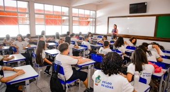 Educação orienta sobre cuidados no clima seco e quente